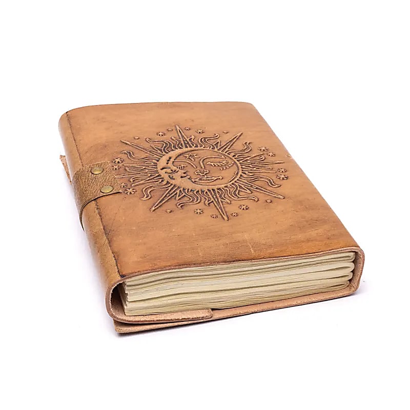Libreta Sol & Luna con funda de cuero vegano