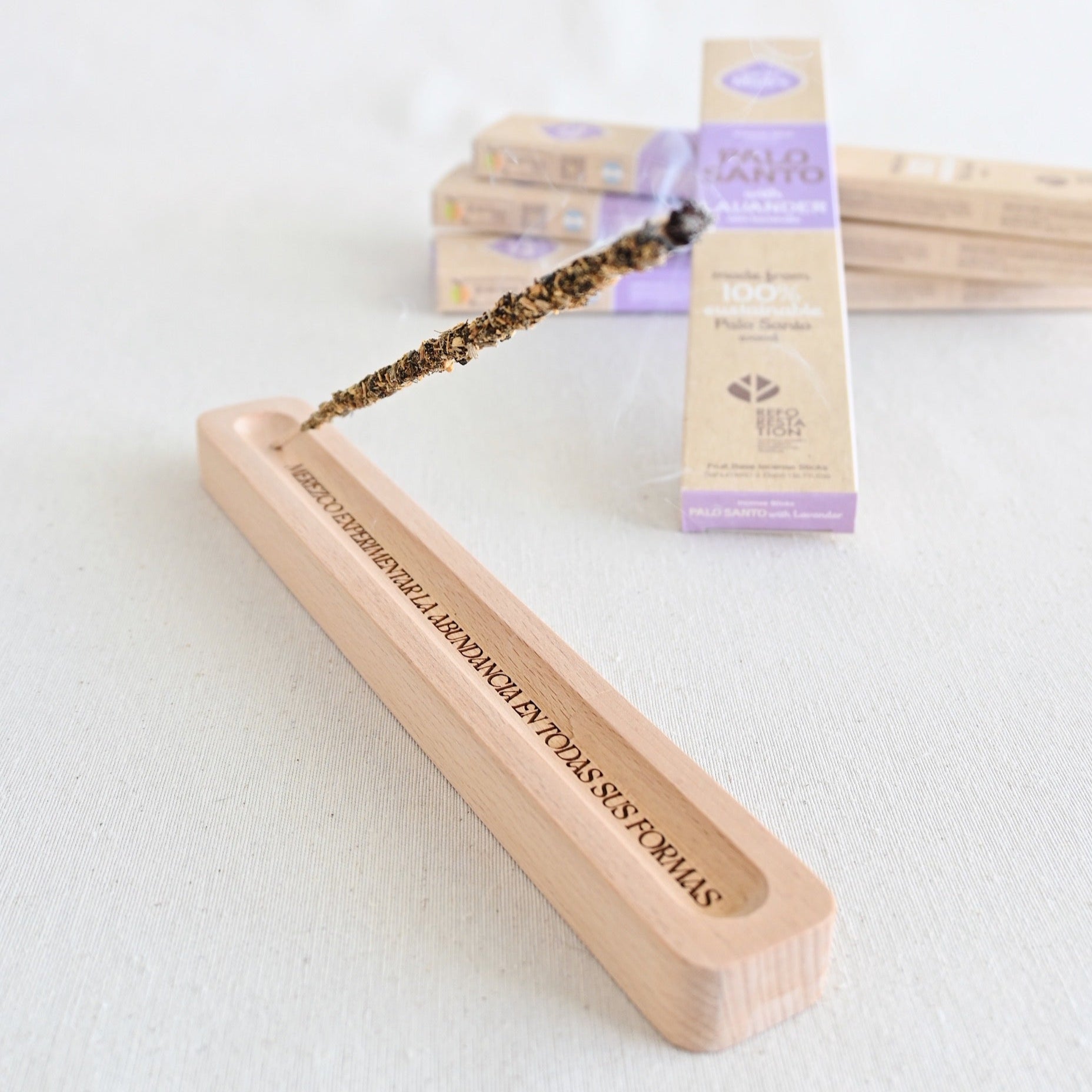 Portaincienso artesanal de madera noble - Frase Personalizable