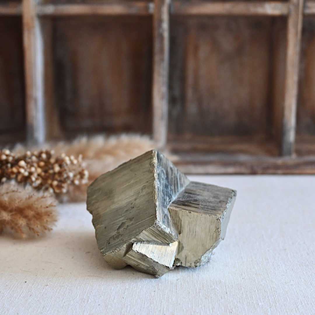 Cubo de Pirita XL - Abundancia, protección y poder