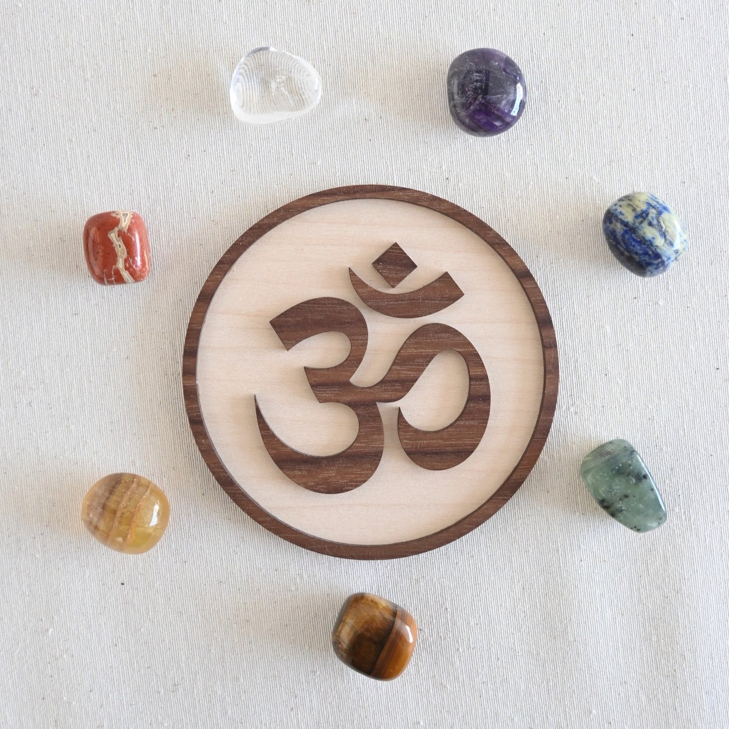 Placa Om – Vibración primordial, paz & presencia