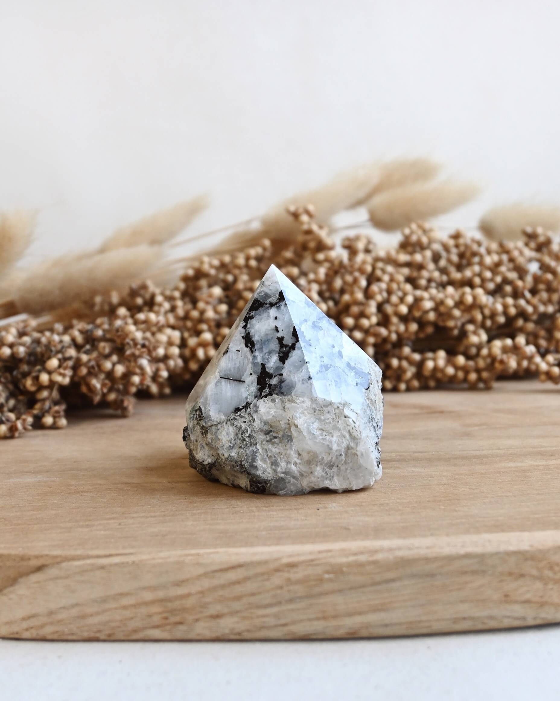 Punta de Piedra Luna semipulida | Intuición y energía femenina