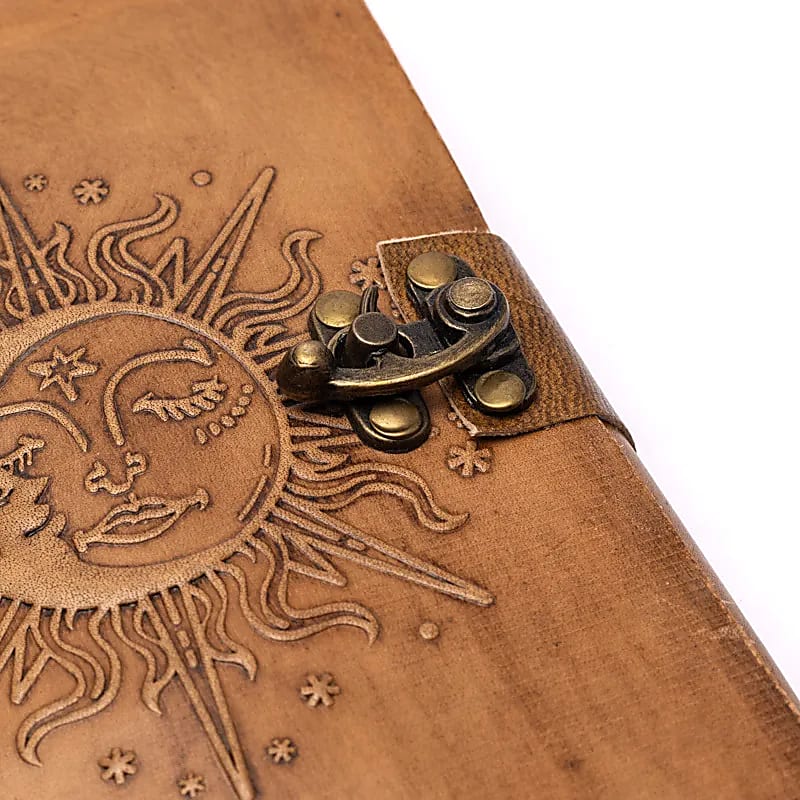 Libreta Sol & Luna con funda de cuero vegano