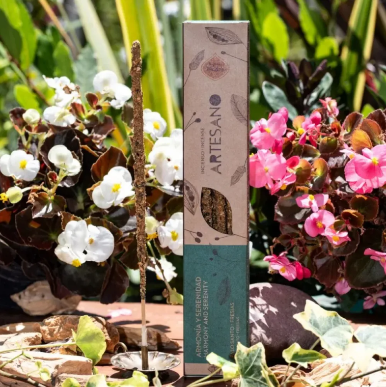 Armonía y serenidad (Palo santo y Fresias) | Sagrada Madre