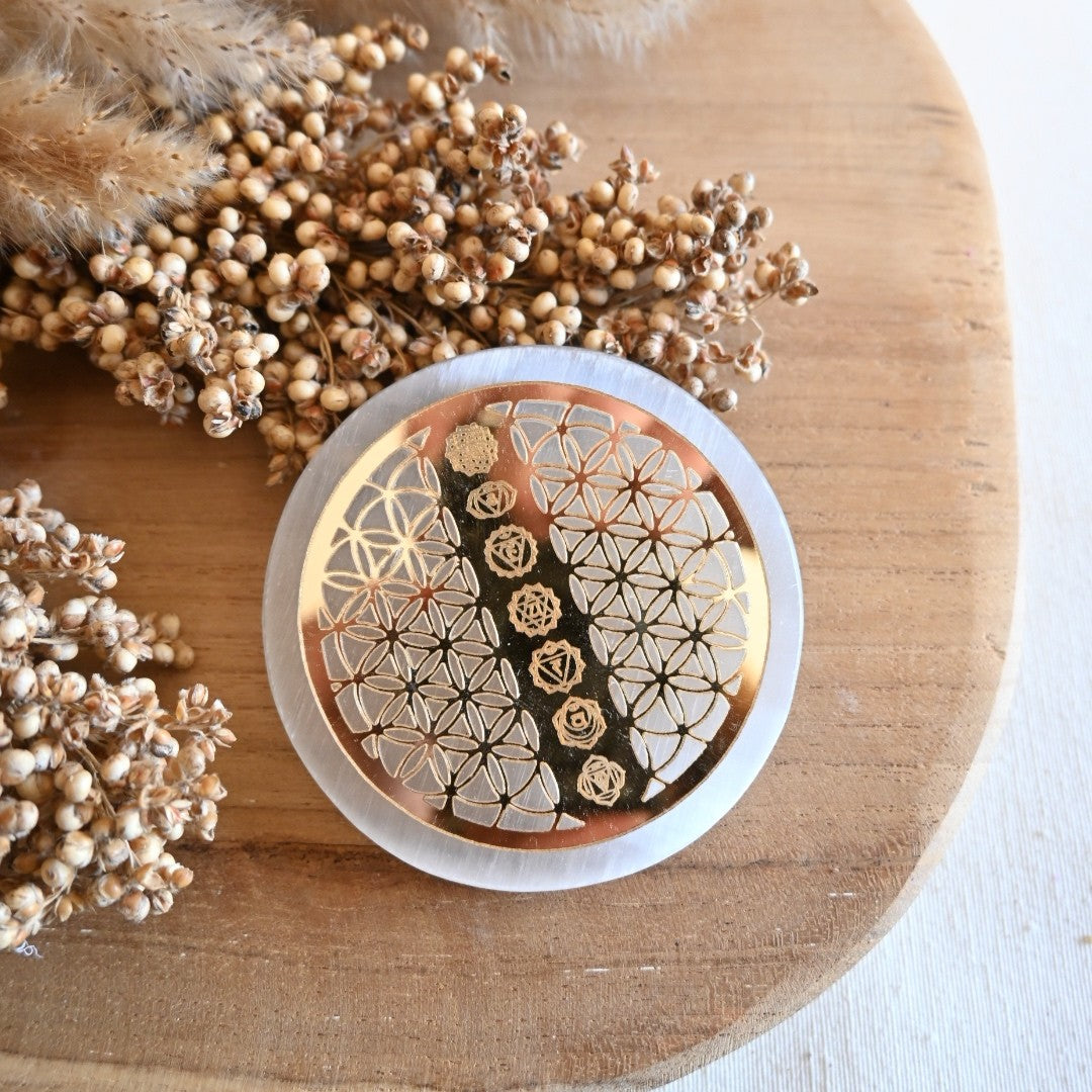 Base selenita 8cm Flor de la vida 7 chakras