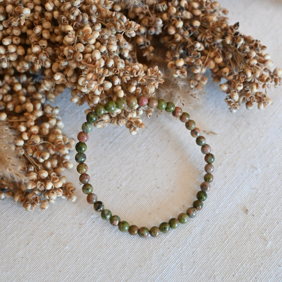 Pulsera unakita - Equilibrio y crecimiento personal