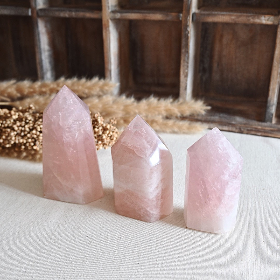 Puntas grandes de Cuarzo Rosa - Calidad extra | Amor propio y Sanación del Corazón