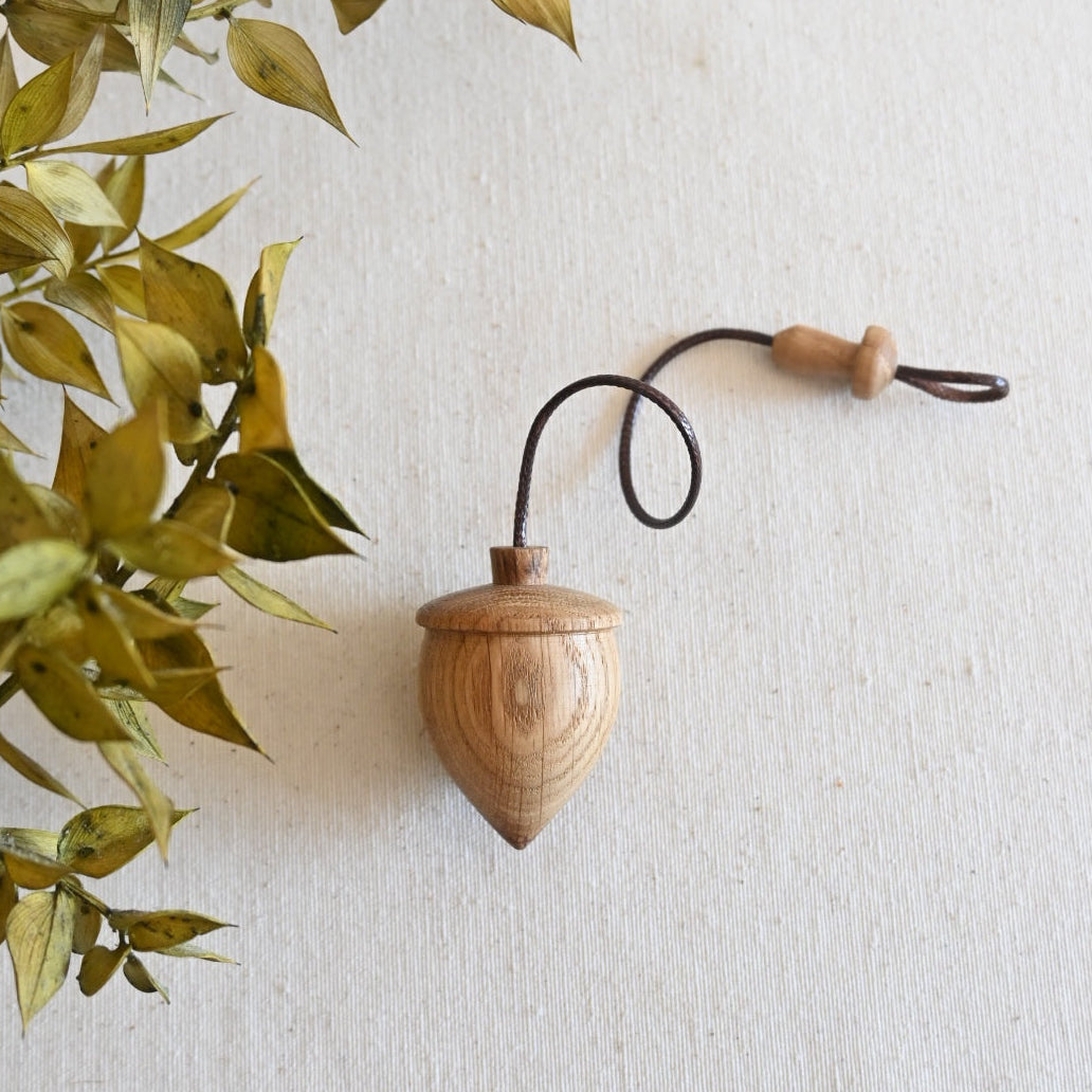 Péndulo artesanal de roble  - Ànima Dríada (única pieza)