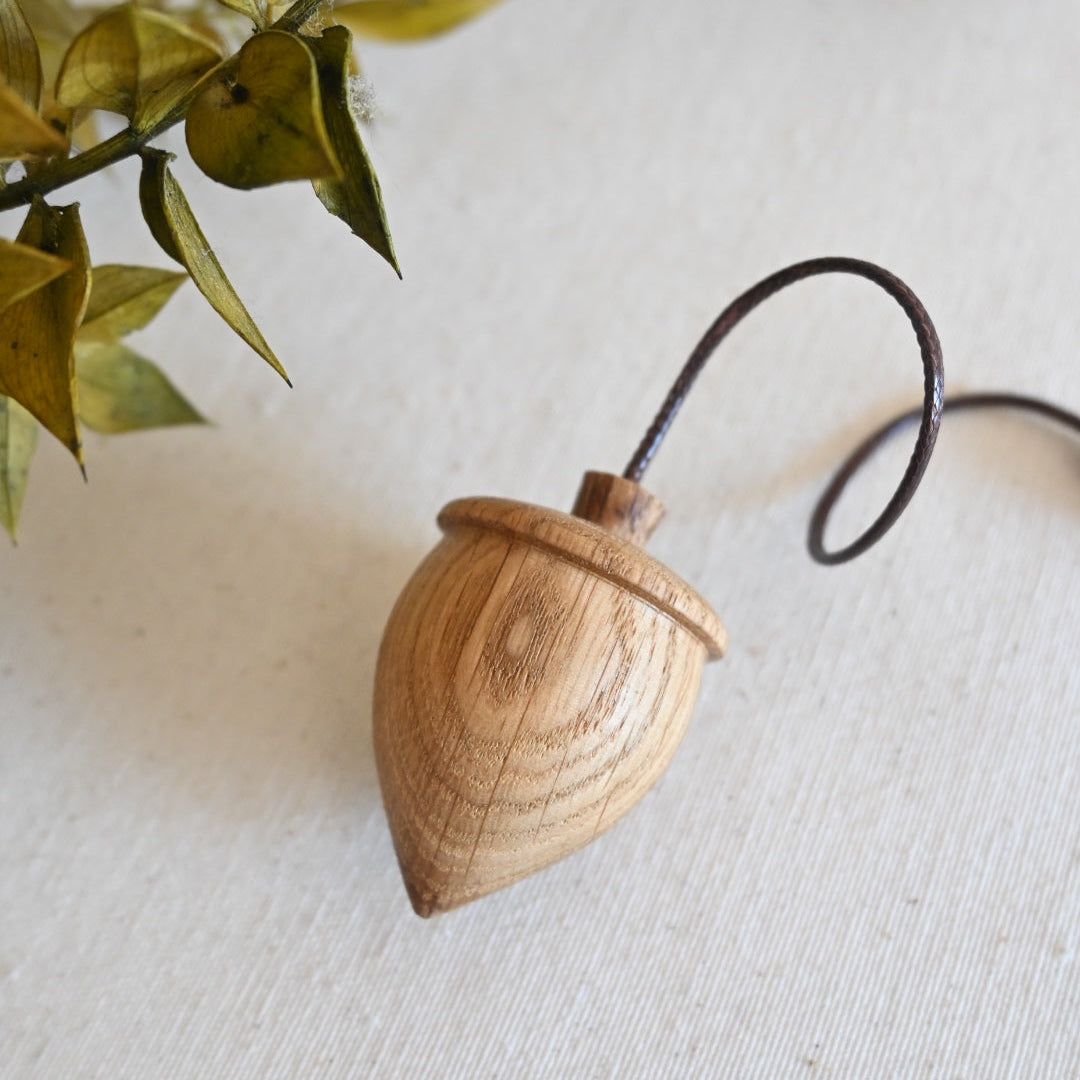 Péndulo artesanal de roble  - Ànima Dríada (única pieza)