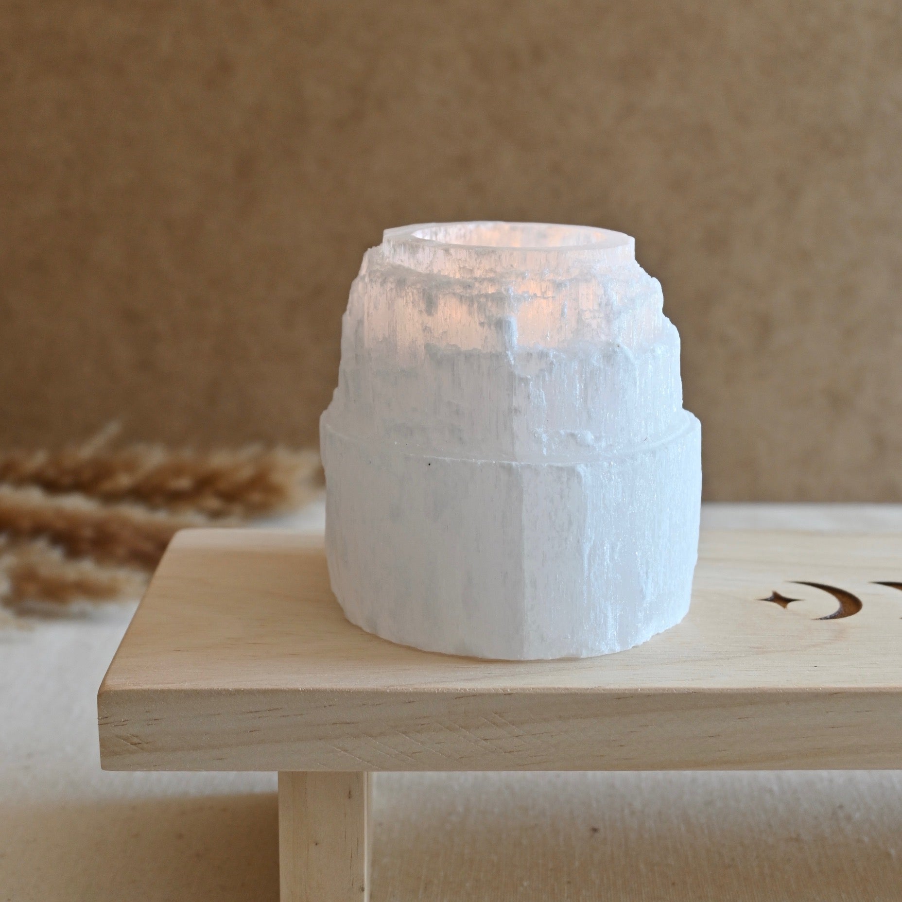 Portavelas de Selenita - calma y claridad energética