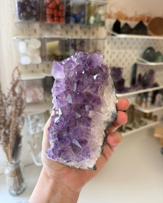 Drusa mediana de Amatista calidad extra - Elevación vibratoria