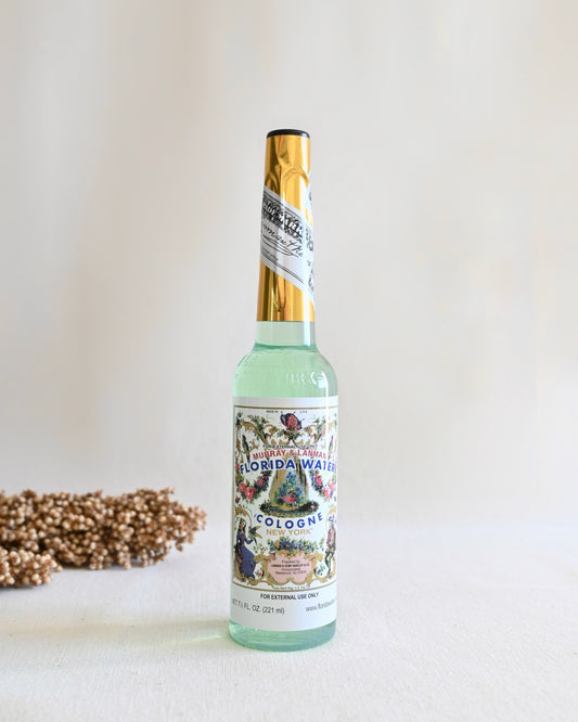 Agua Florida | Limpieza, protección & atracción