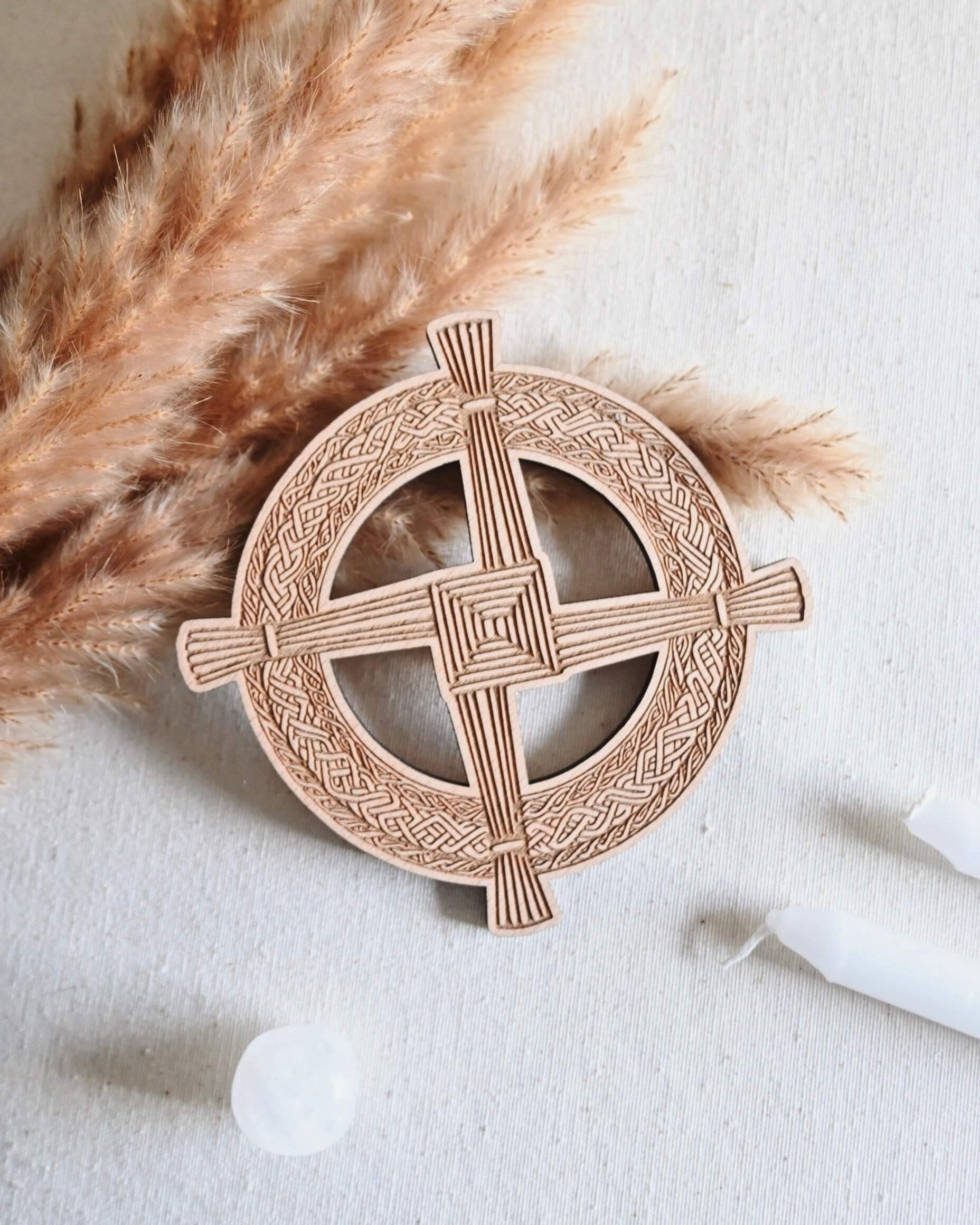 Cruz de Brigid | Protección, fertilidad, nuevos comienzos