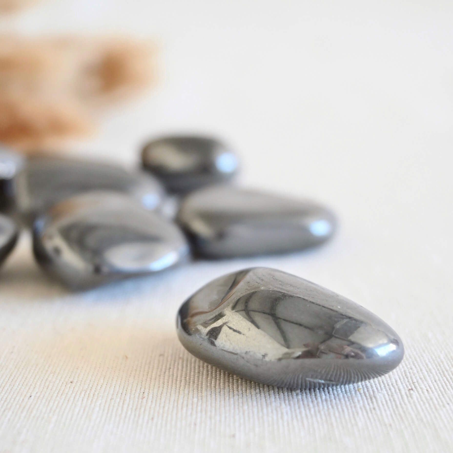 Hematite grande– Enraizamiento, Fuerza metálica & Protección