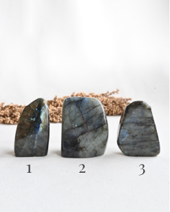 Labradorita | Protección, intuición y belleza energética