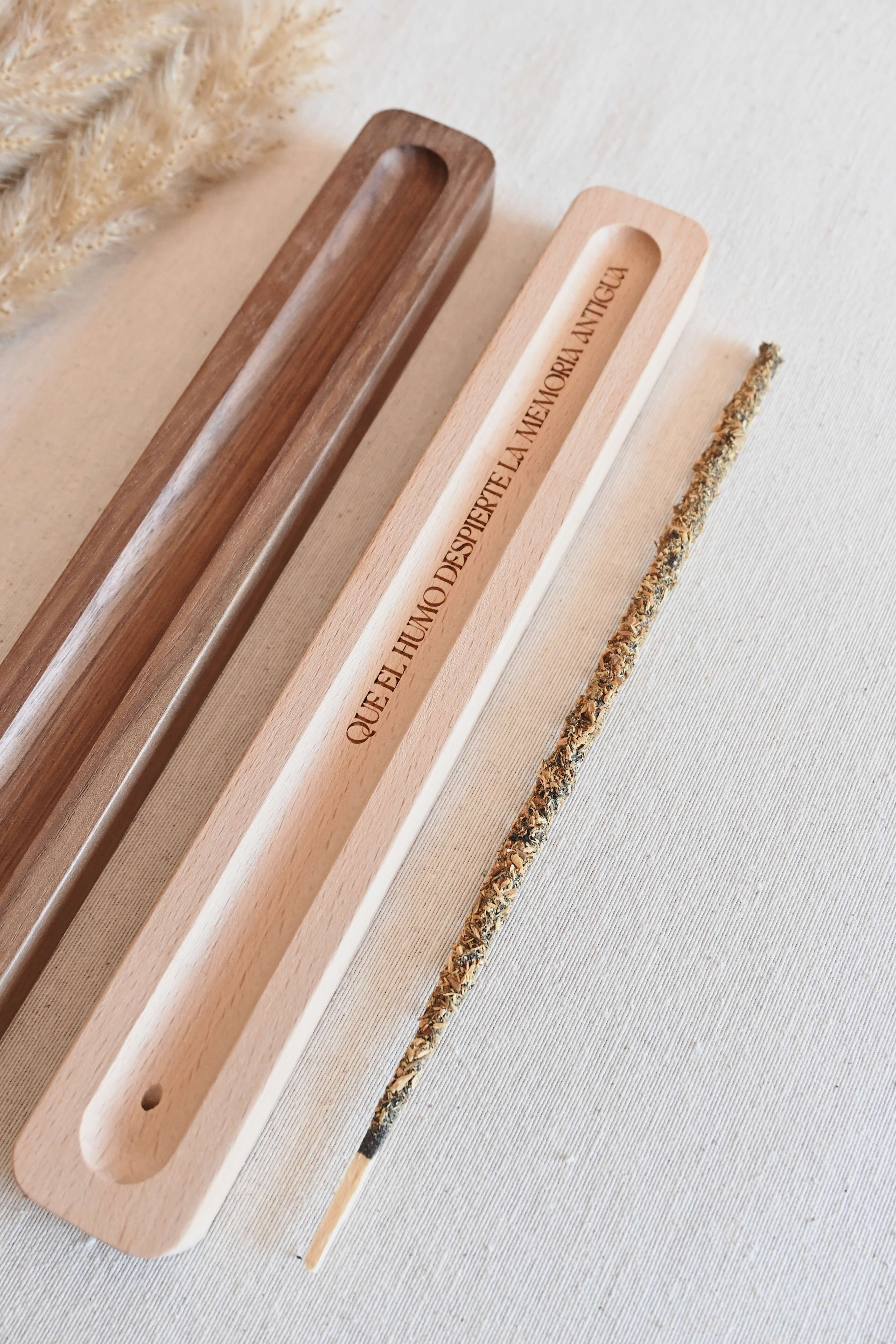 Portaincienso artesanal de madera noble - Frase Personalizable