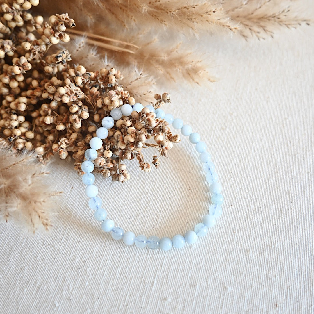 Pulsera aguamarina - Tranquilidad, claridad mental y expresión sincera