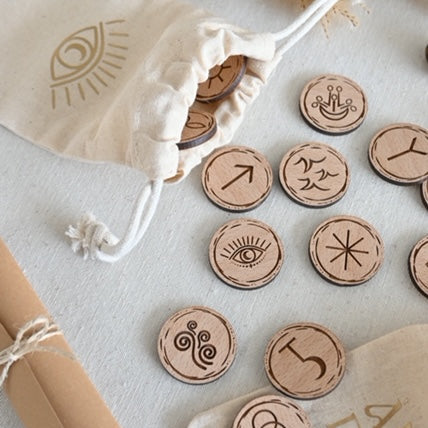 Runas de bruja, gitanas o wiccanas